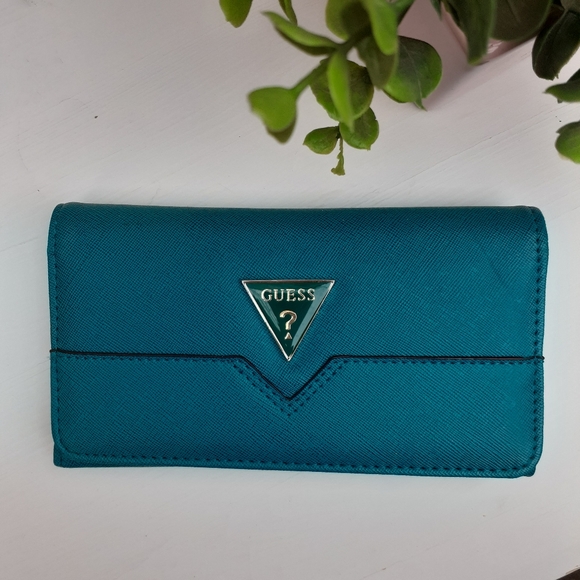 Guess Turquoise Wallet - Picture 2 of 8